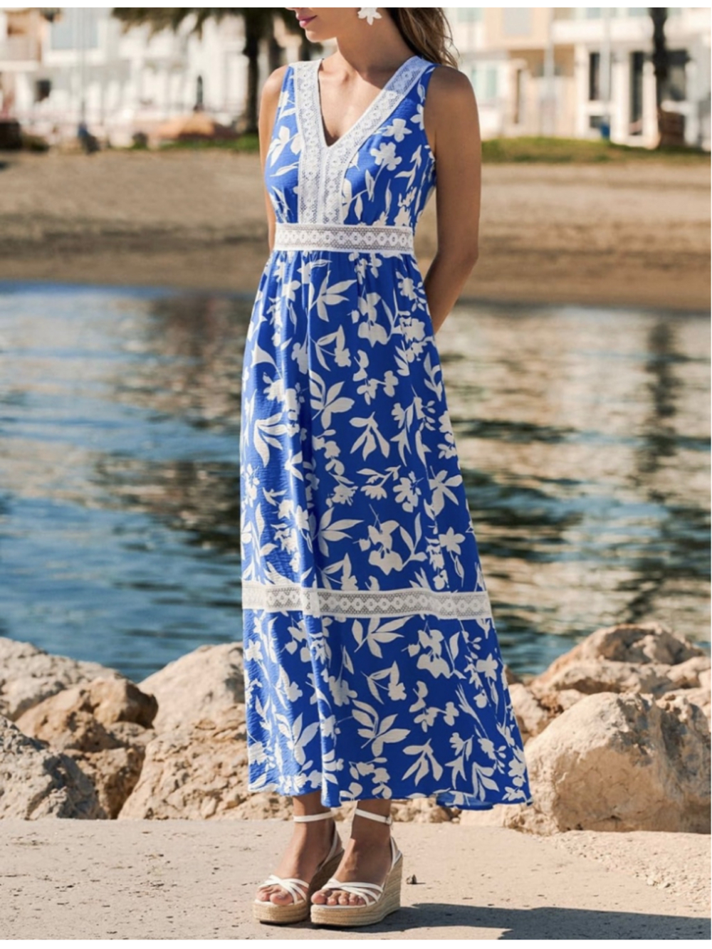 Women's Cupshe Blue and White Floral Maxi Dress Size M